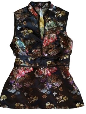 DIVIDED Black Kimono Floral Patterned Sleevless Blouse